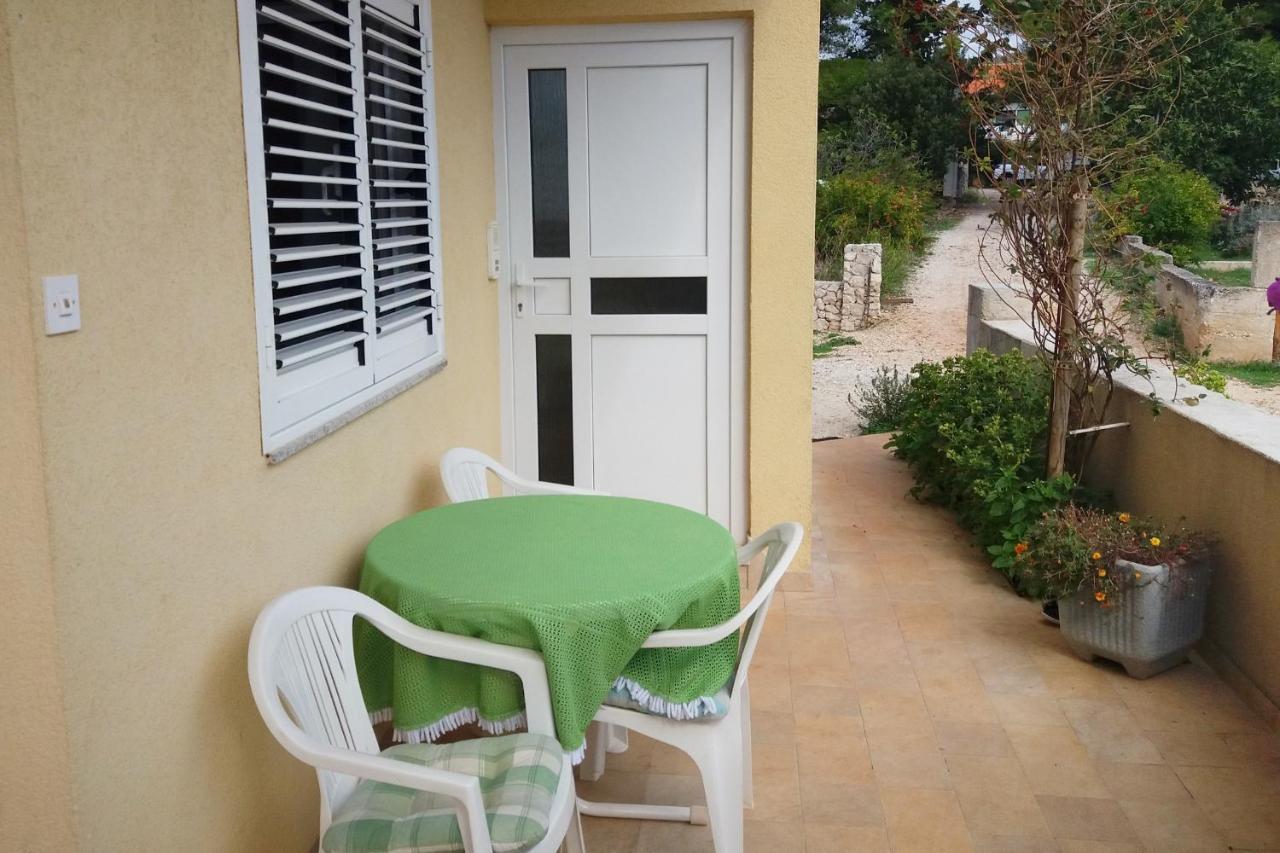 Apartments By The Sea Vinisce, Trogir - 5229 Екстериор снимка
